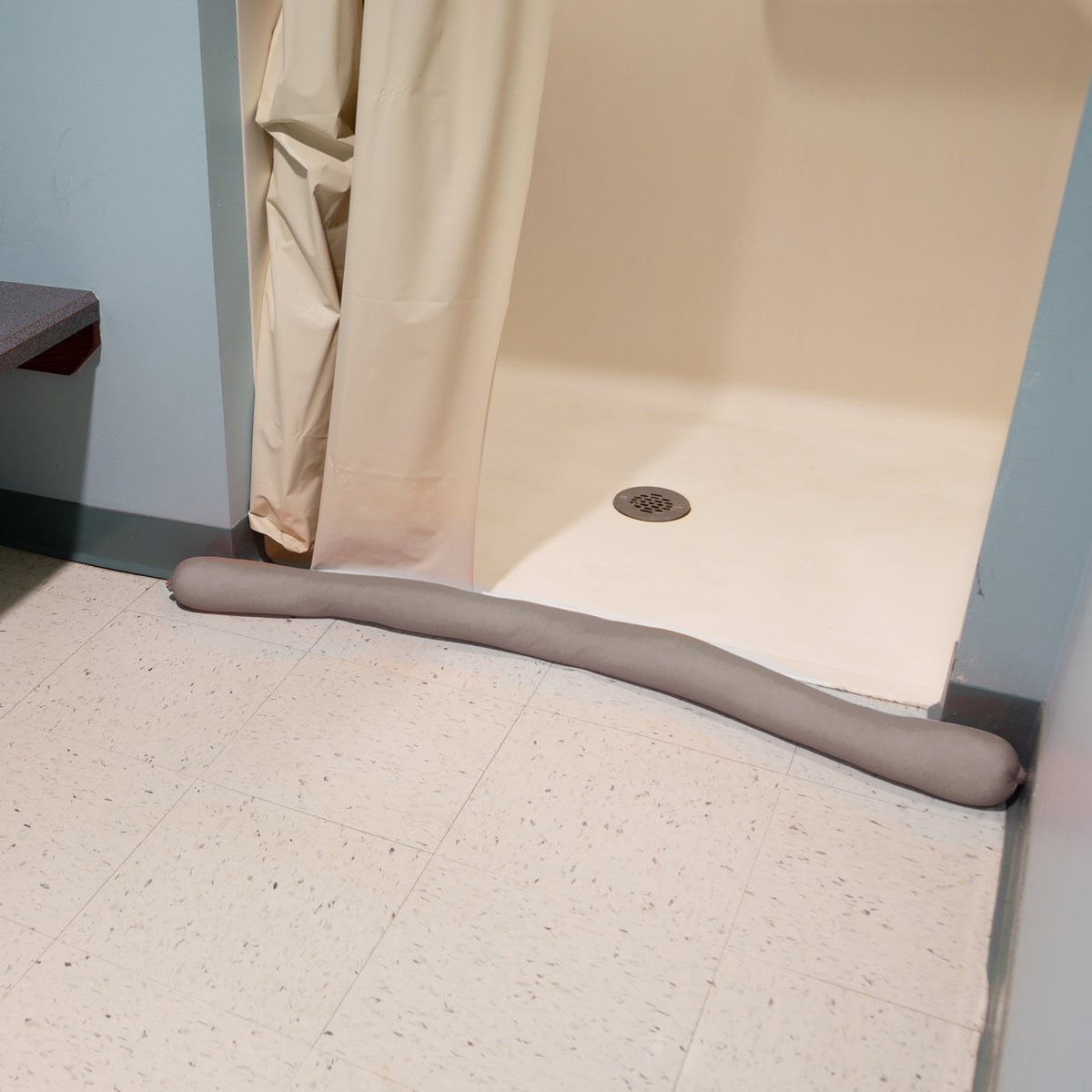 EcoTech Water™ Water Dams – Gray